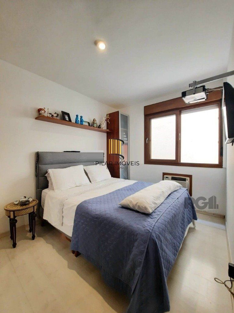 Vende-se apartamento com 2 quartos (1 suíte), 61 m² e 1 vaga – Petrópolis