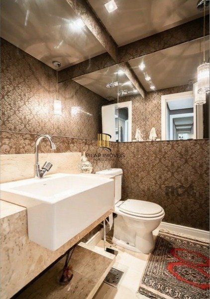 Vende-se luxuoso apartamento 3 suítes, 2 vagas a 50m da Encol - 148m² - Bela Vista