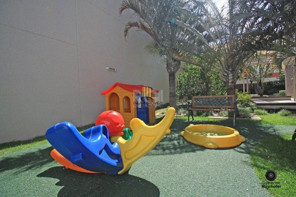 Apartamento para Venda - 121m², 3 dormitórios, sendo 2 suites, 2 vagas - Menino Deus