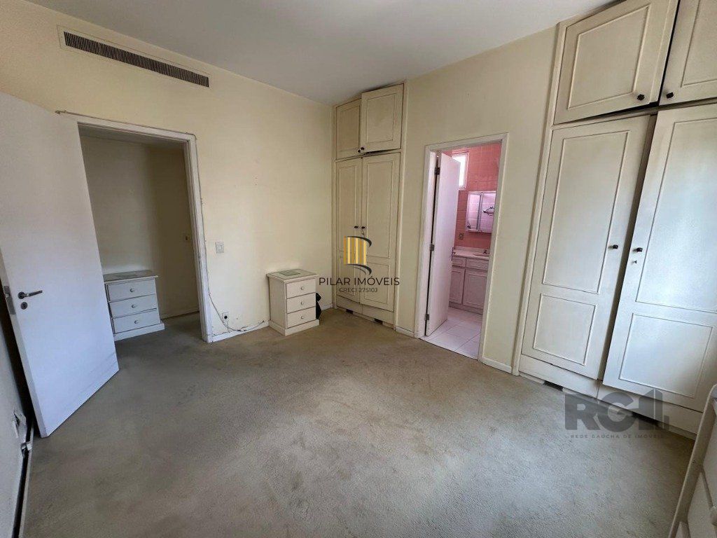 Vende-se apartamento 3 quartos com suíte, dependencia completa e hidro próximo ao Parcão - 133m² - Moinhos de Vento