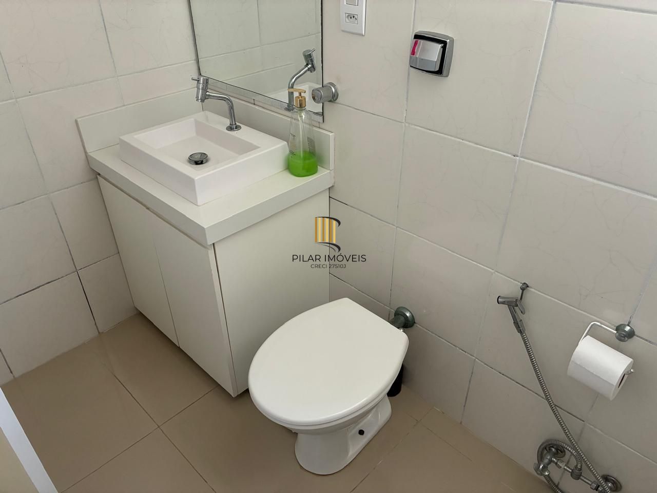 Vende-se apartamento com 1 dormitório, 40 m² e 1 vaga - Auxiliadora