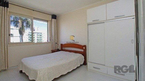 Amplo apartamento 2 quartos com vaga no Menino Deus - 71m²