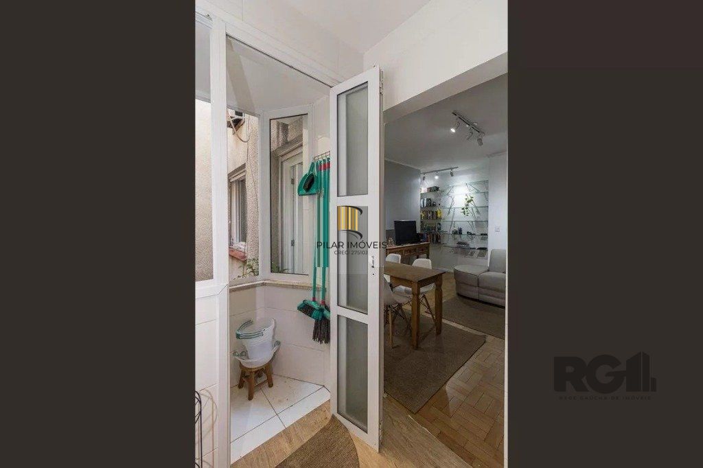 Apartamento 1 dormitório 1 banheiro no Bairro Centro Histórico