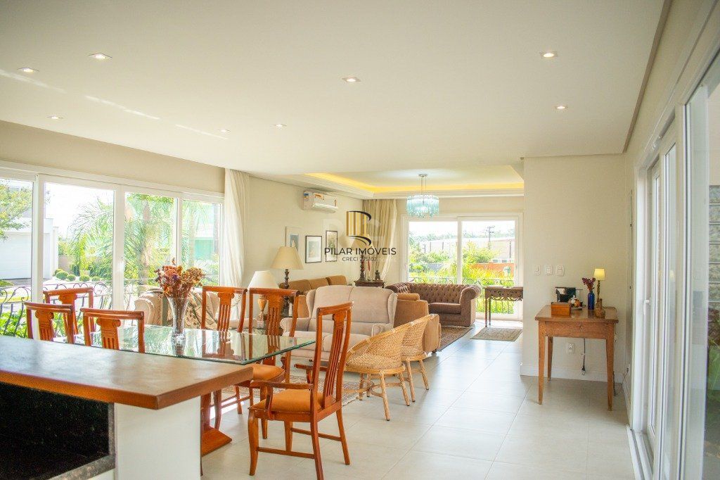 Casa para Venda - 243.12m², 4 dormitórios, sendo 1 suites, 4 vagas - São Vicente - Pilar Imóveis