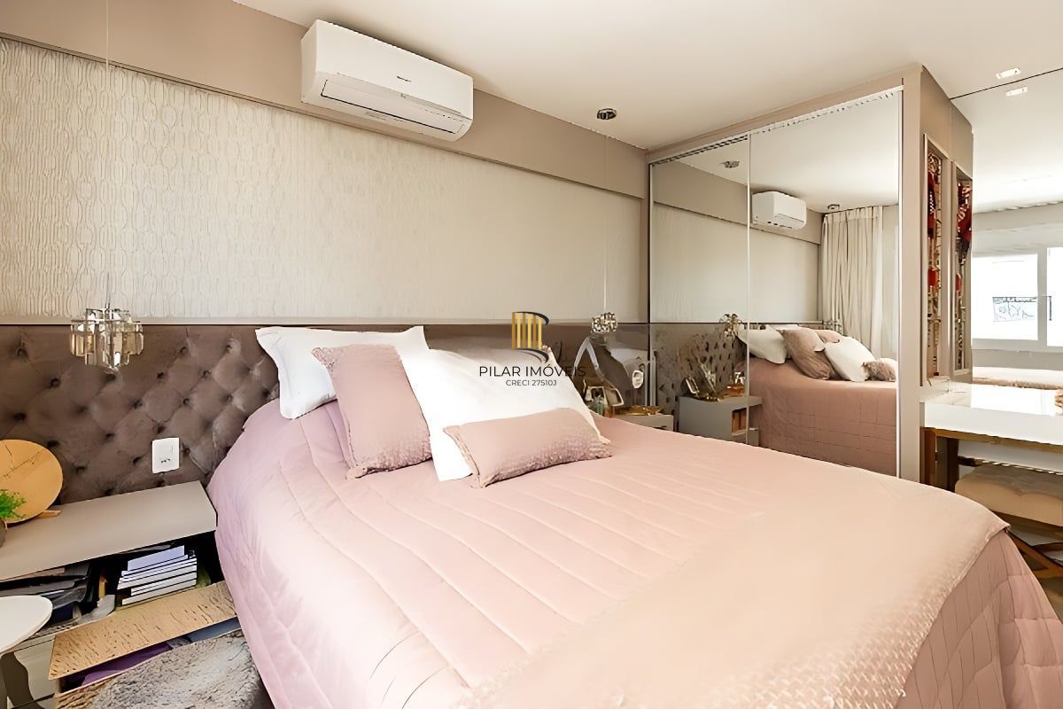 Vende-se apartamento com 2 quartos (1 suíte), 81m² e 2 vagas – Moinhos de Vento