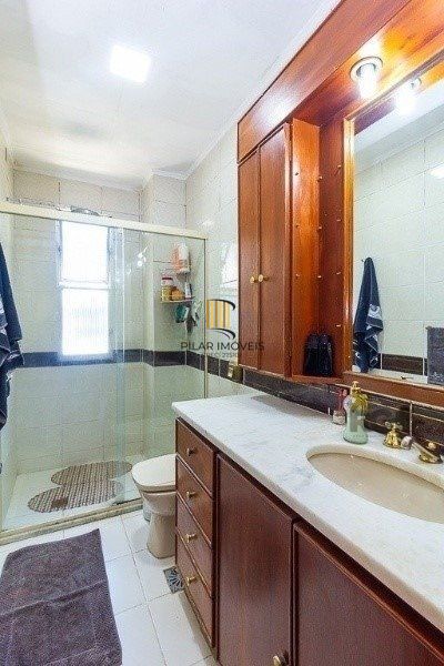 Cobertura para Venda - 100.94m², 3 dormitórios, sendo 1 suites, 2 vagas - Petrópolis