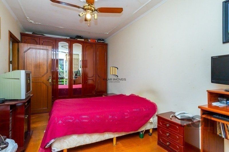 Apartamento 2 dormitórios, 84 m², 2 banheiros no Bairro Petrópolis em Porto Alegre