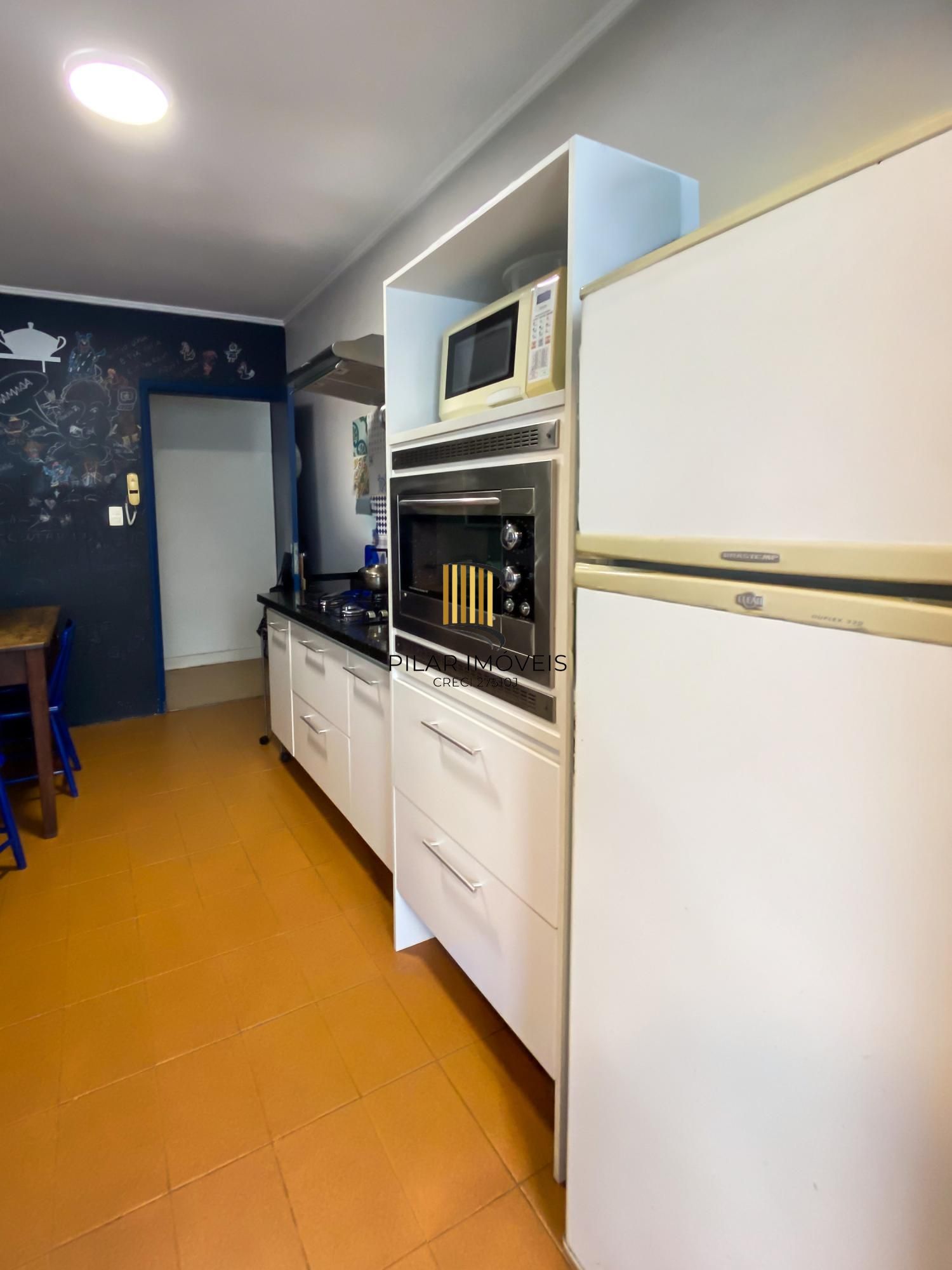 Vende-se apartamento com 2 quartos, 88m², churrasqueira e 1 vaga – Santa Cecília