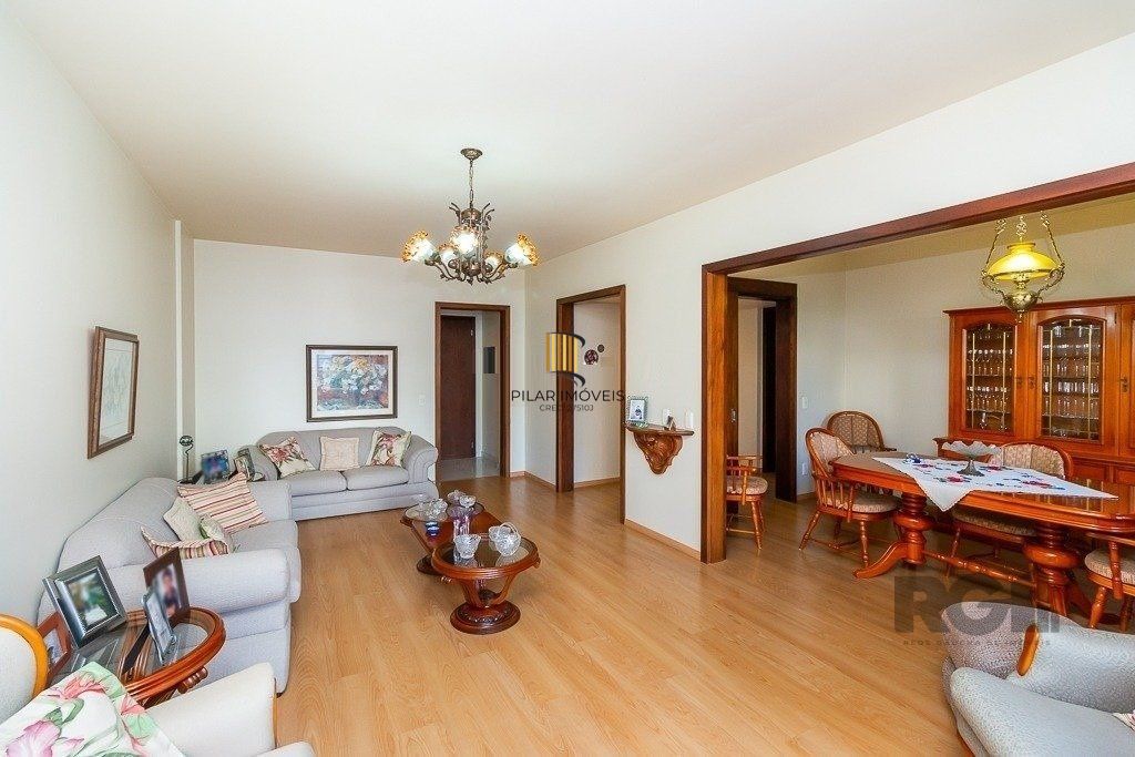 Vende-se amplo apartamento 3 quartos c/ suíte, 2 vagas, living com sacada e vista - 139m² - Auxiliadora