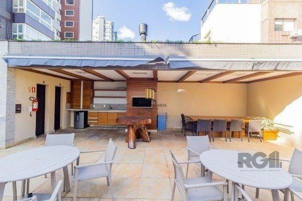 Vende-se amplo apartamento 3 dorm c/ suíte, 3 vagas, churrasqueira, lareira - 113m² - Bela Vista