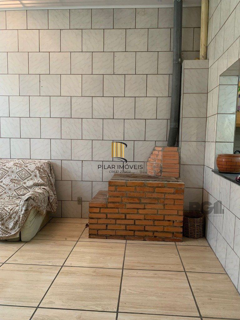 Vende-se casa 3 quartos com suíte e 3 vagas de garagem - 130m² - Jardim Itu Sabará