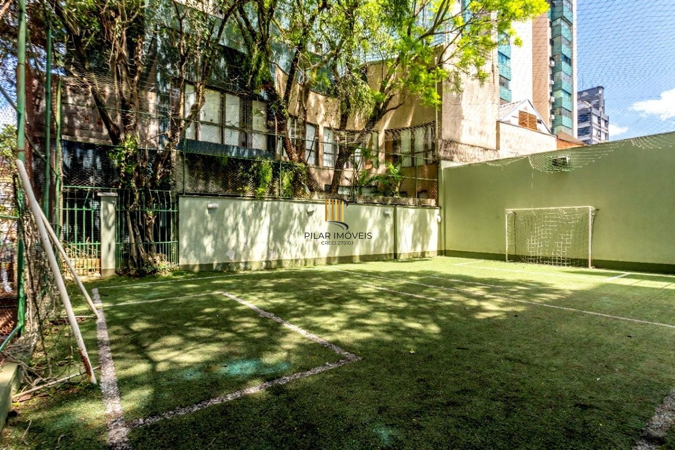 Vende-se apartamento com 2 quartos (1 suíte), 79m² e 2 vagas – São Geraldo