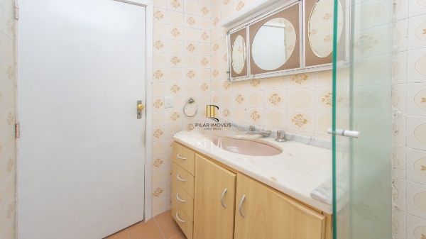 Vende-se apartamento com 3 quartos (1 suíte), 97 m² e 1 vaga – Bom Fim