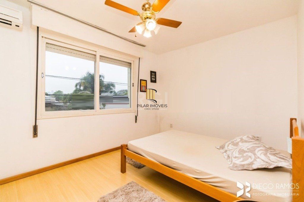 Apartamento para Venda - 79m², 2 dormitórios, 1 vaga - Partenon