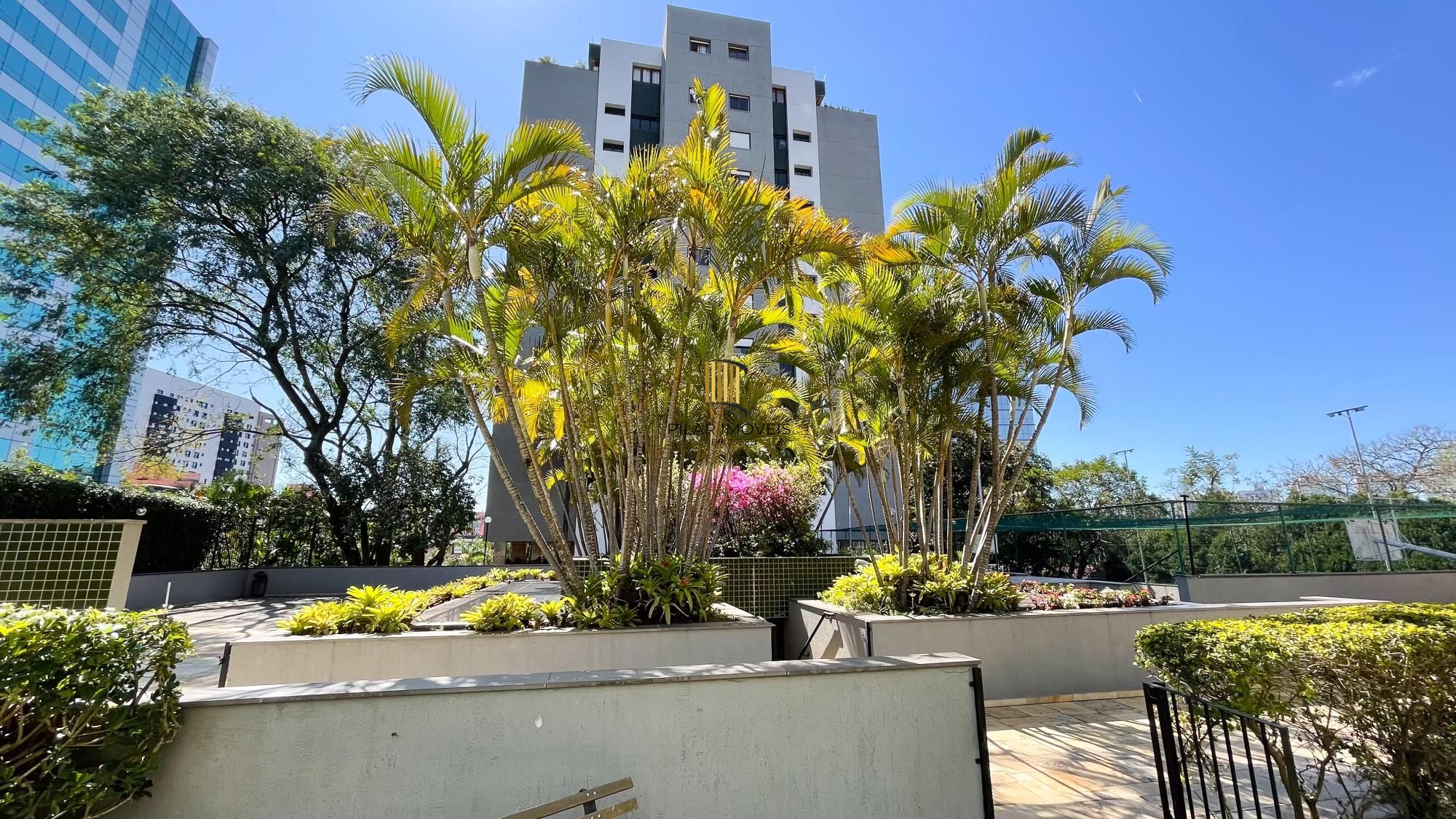 Vende-se apartamento com 3 quartos (1 suíte), 100m² e 1 vaga - Jardim Europa