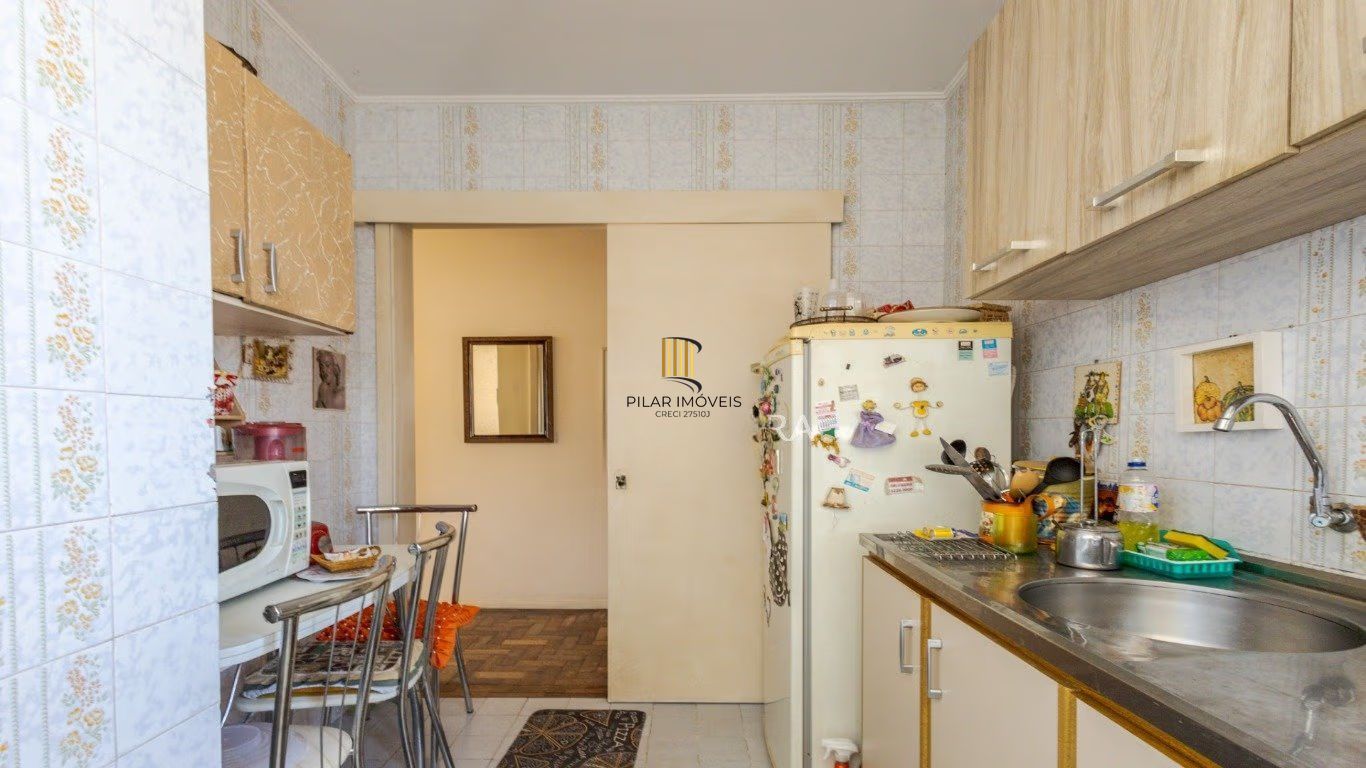 Excelente apartamento de 2 D na Demétrio Ribeiro