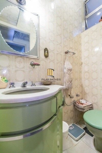 Vende-se apartamento com 3 quartos, 3 banheiros e 103 m² - Rio Branco