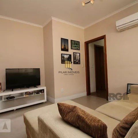 Vende-se apartamento 2 dorm c/ suite, living com sacada c/ churrasuqiera, vaga coberta - 93m² - Mont Serrat