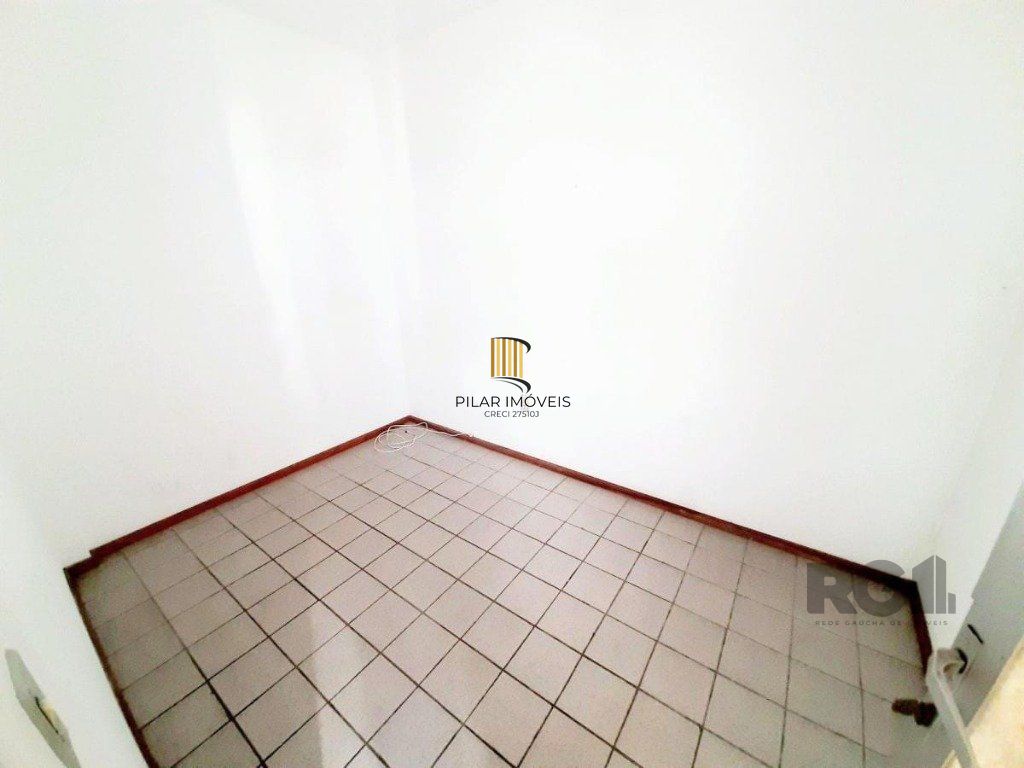 Apartamento 2 dormitórios, 1 suíte, 1 vaga - 90m² de área privativa no Bairro Mont Serrat