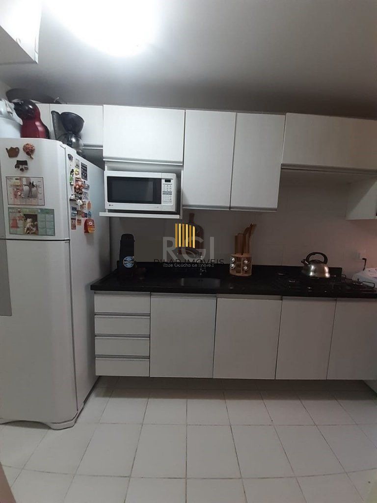 Apartamento para Venda - 67m², 3 dormitórios, sendo 1 suites, 1 vaga - Partenon