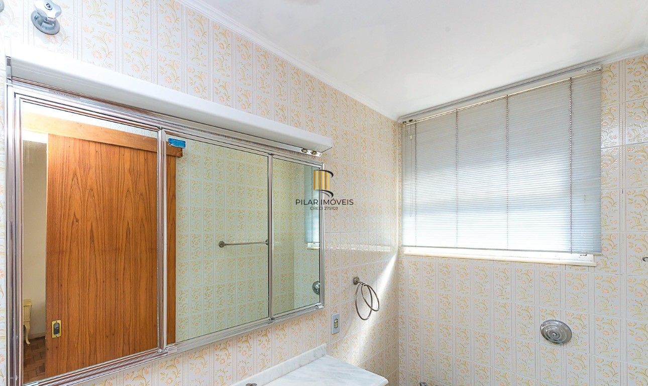 Vende-se apartamento com 3 quartos( 1 suíte), 169m² e 1 vaga - Independência