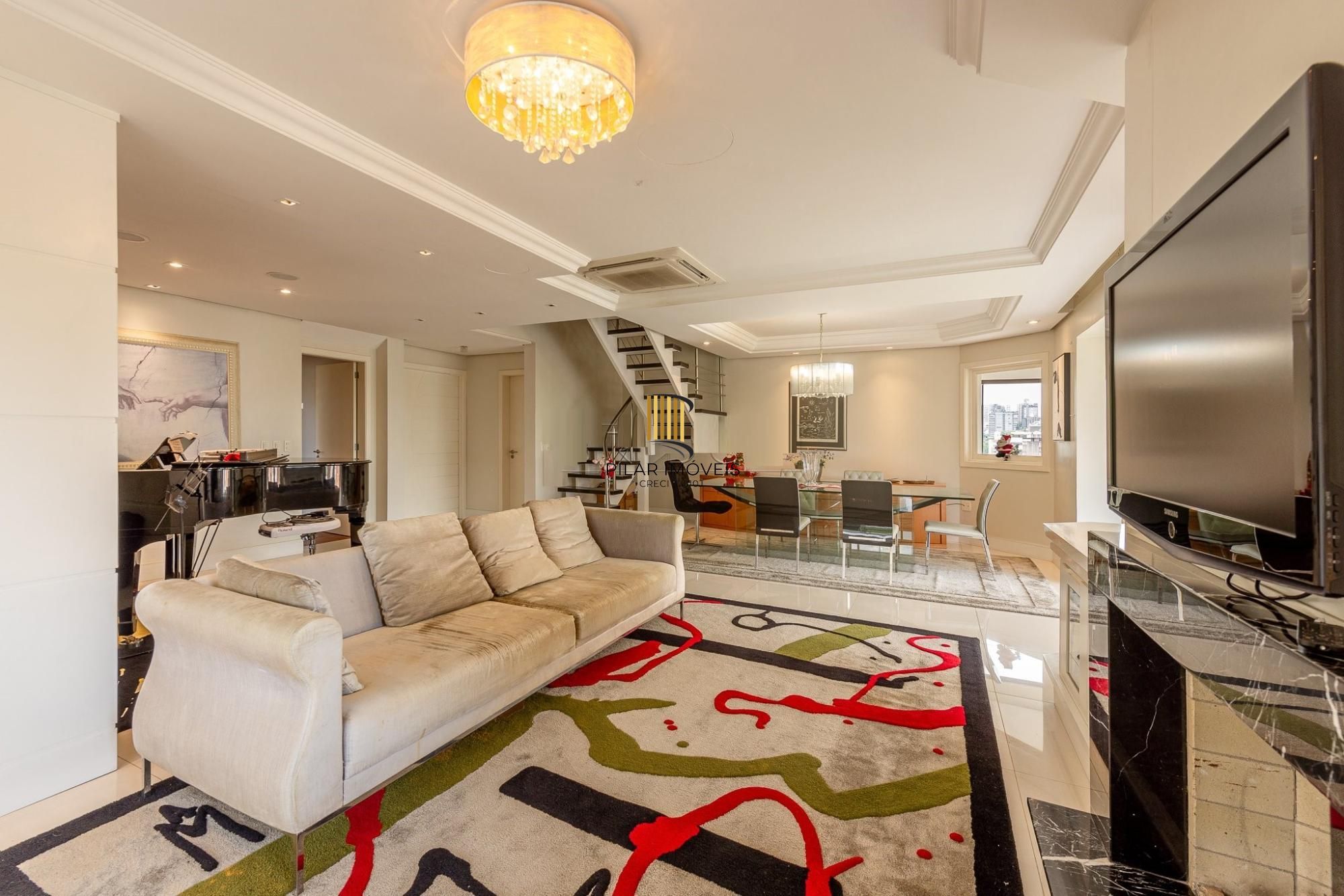 Vende-se luxuosa cobertura com 531.95m², 4 dormitórios no bairro Auxiliadora