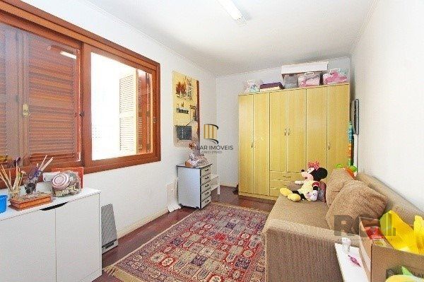Vende-se bela cobertura 3 quartos com suíte, 2 vagas, dependencia completa em prédio com elevador - 220m² - Floresta