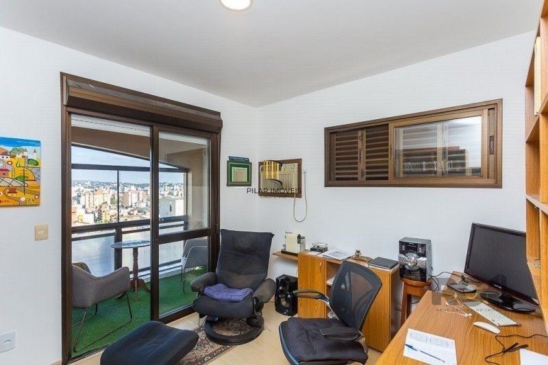 Apartamento 2 dormitórios, 2 banheiros, 1 vaga de garagem no Bairro Independência