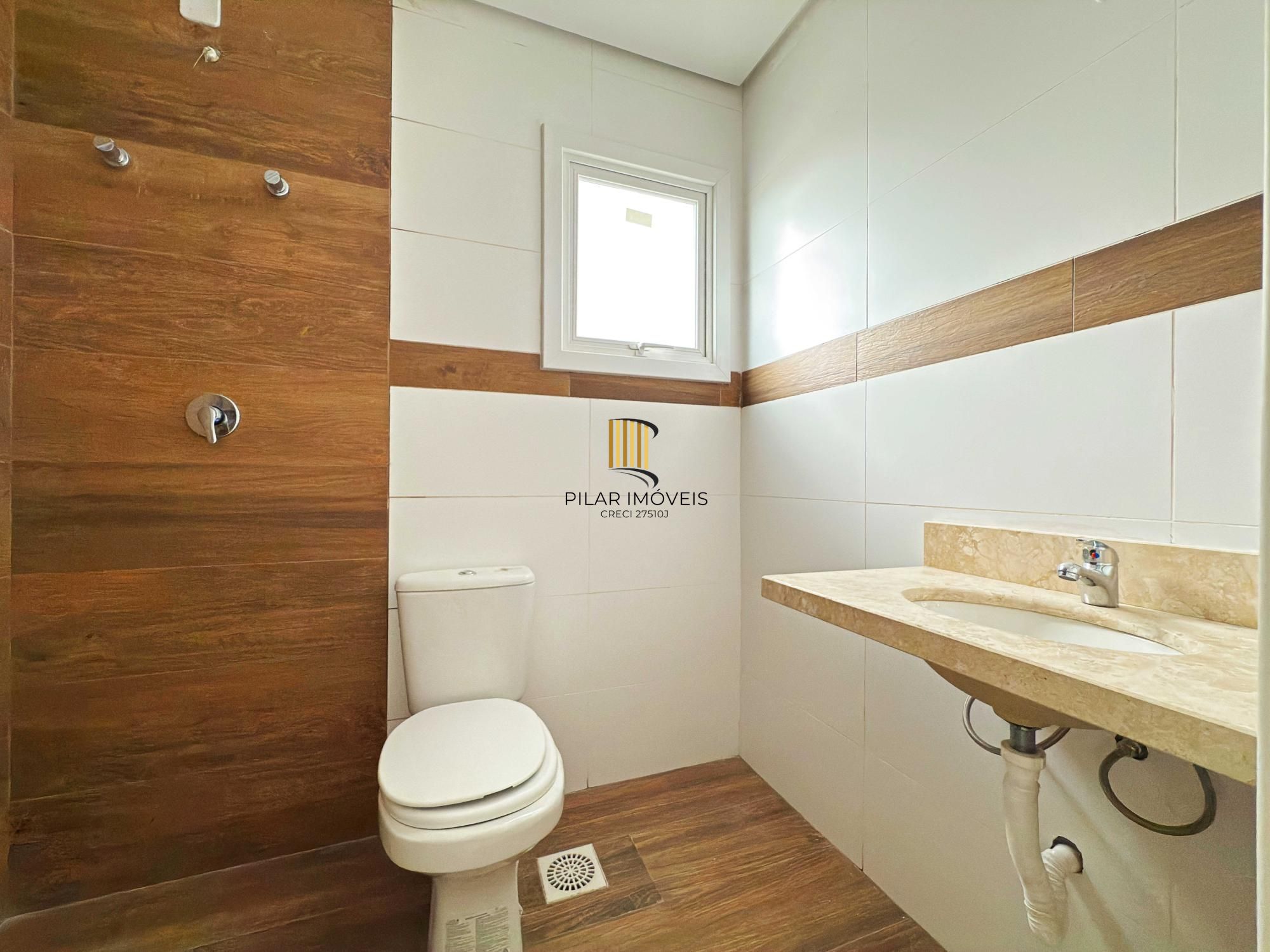 Vende-se casa em condomínio com 4 dormitórios (2 suítes), 3 vagas  – Tristeza