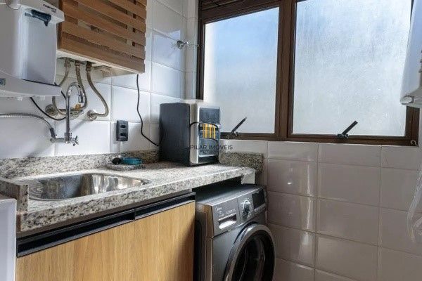 Vende-se apartamento com dois quartos(1 suíte), 73M² e 1 vaga - Rio Branco