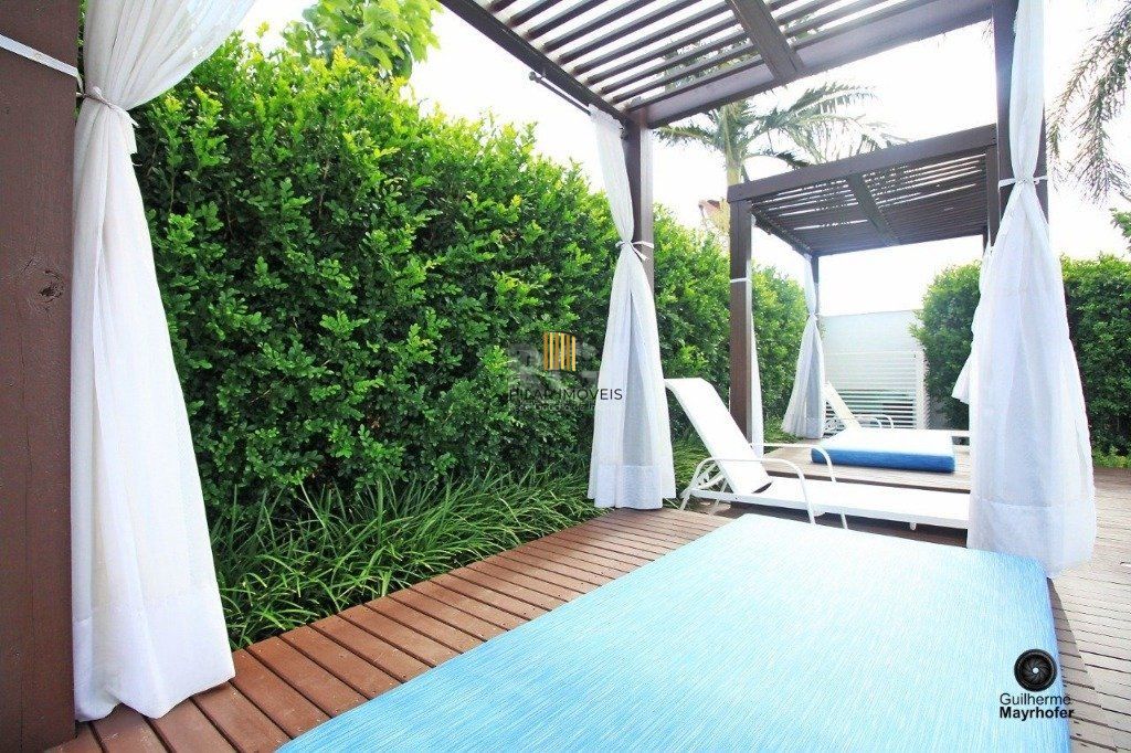 Apartamento para Venda - 121m², 3 dormitórios, sendo 2 suites, 2 vagas - Menino Deus