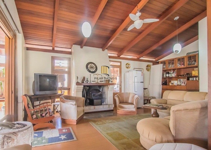 Vende-se cobertura com 3 quartos (1 suíte), 315 m², 2 vagas - Bela Vista