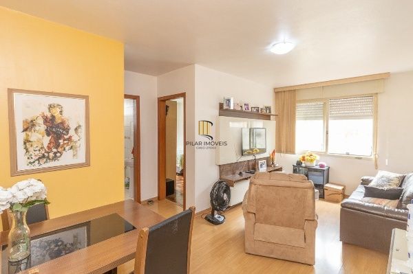 Vende-se apartamento com 2 quartos, 62 m² e 1 vaga
