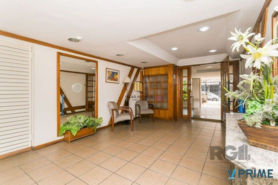 Vende-se apartamento com 2 quartos, 88m², churrasqueira e 1 vaga – Santa Cecília