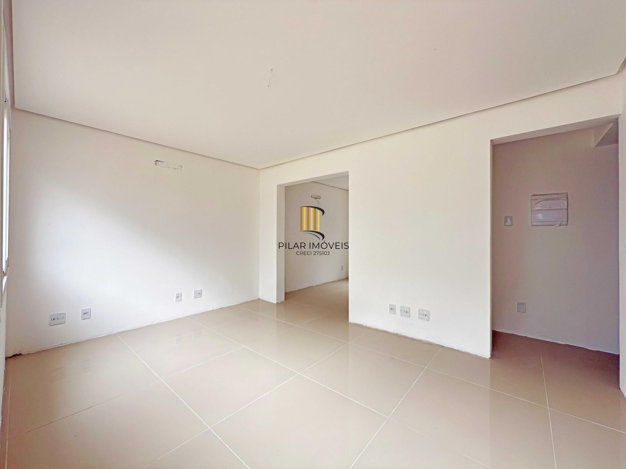 Vende-se casa em condomínio com 4 dormitórios (2 suítes), 3 vagas  – Tristeza