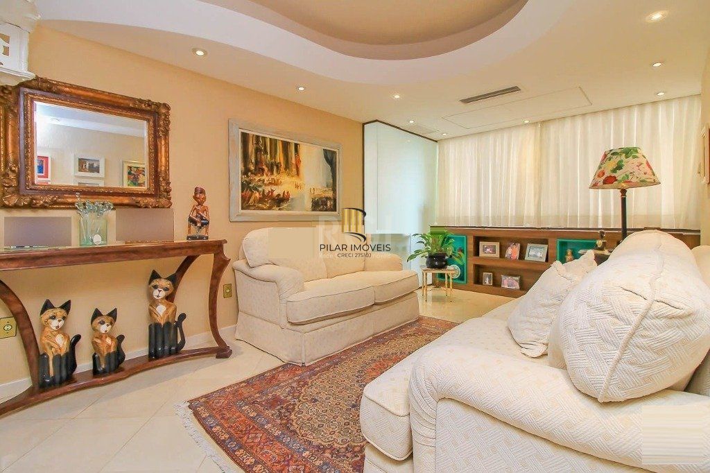 Cobertura para Venda - 252m², 3 dormitórios, sendo 1 suites, 2 vagas - Menino Deus