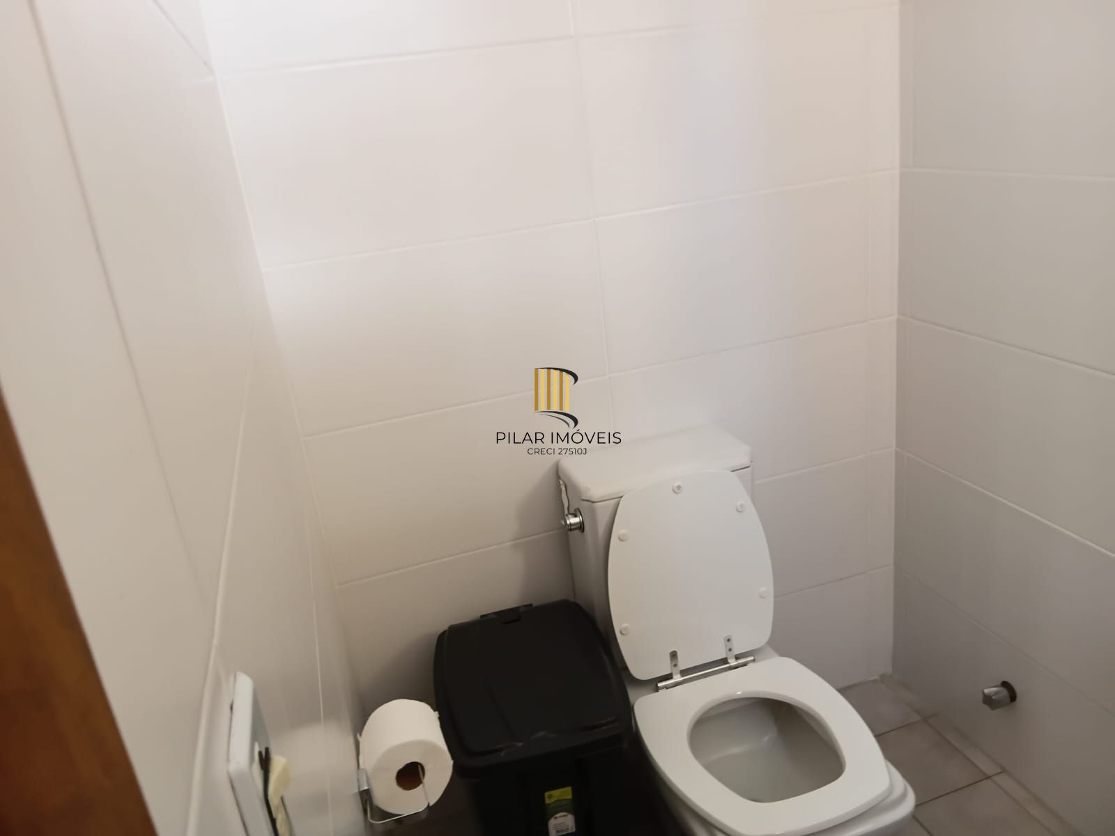 Vende-se cobertura comercial com Terraço – Moinhos de Vento