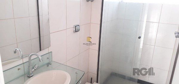 Vende-se bela cobertura de 122m², 2 quartos 2 vagas, desocupado - Auxiliadora