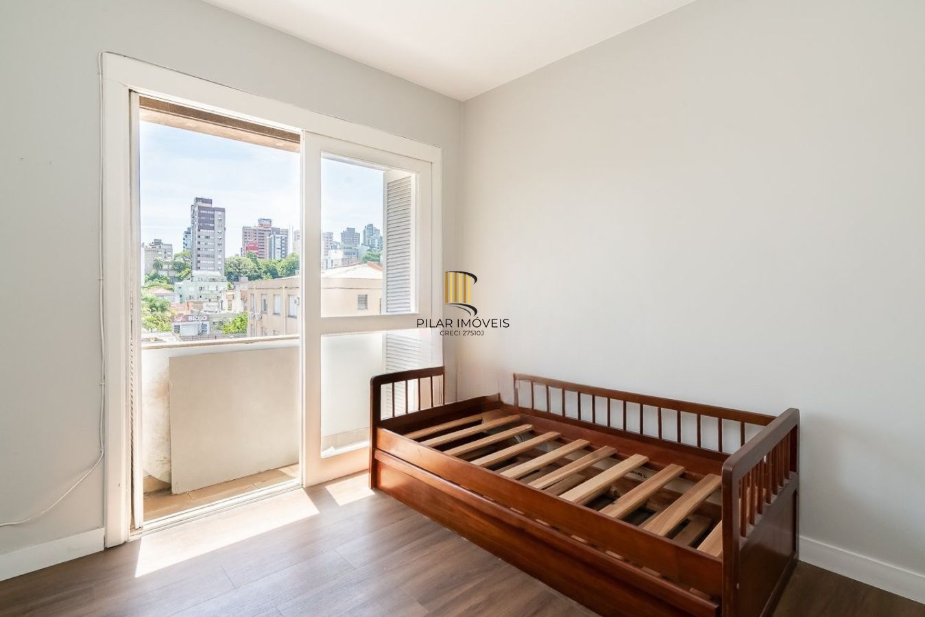 Apartamento 2 dormitórios com suíte à venda próximo a Encol