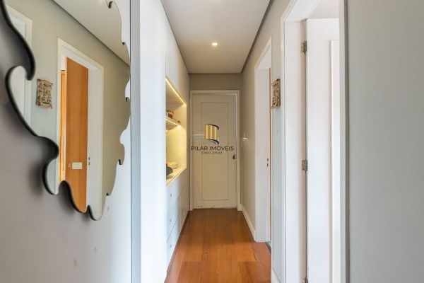 Vende-se apartamento com 3 quartos (1 suíte), 123m² e 2 vagas – Auxiliadora