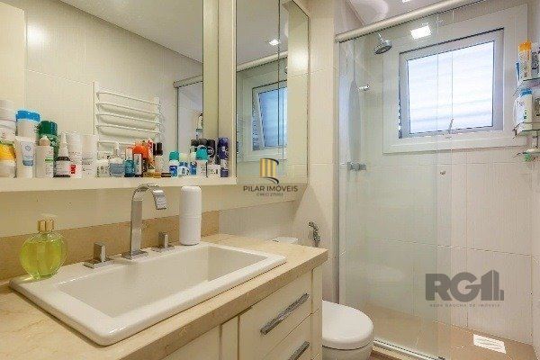 Vende-se amplo apartamento 3 dorm c/ suíte, 3 vagas, churrasqueira, lareira - 113m² - Bela Vista