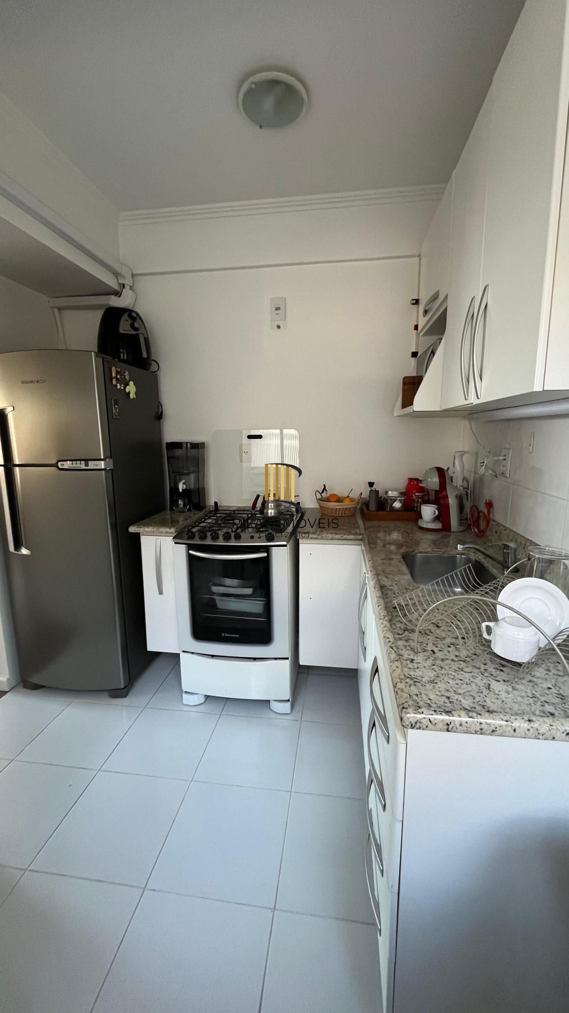 Vende-se apartamento mobiliado de 1 dormitório, 40m² e 1 vaga - Auxiliadora