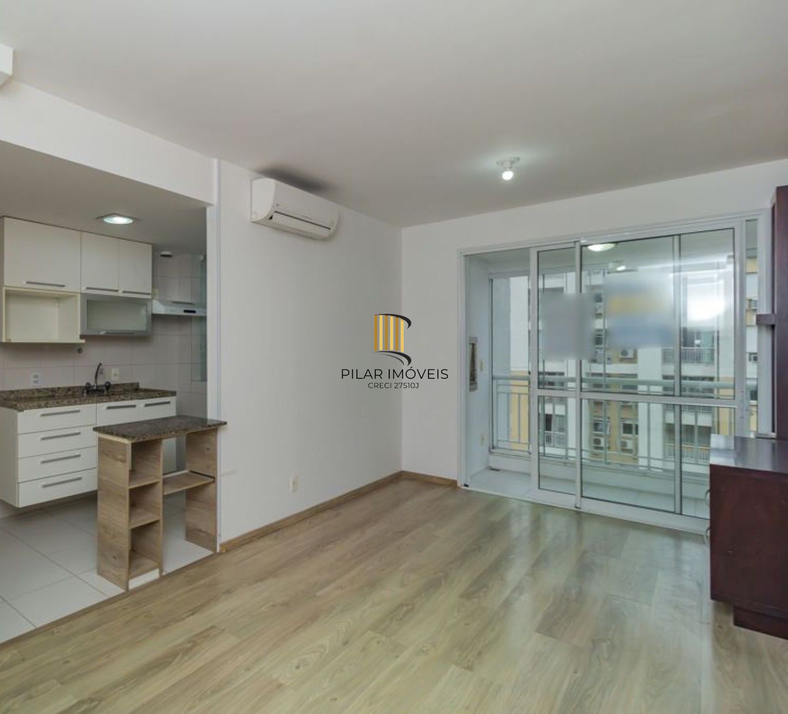 Vende-se apartamento com 2 quartos (1 suíte), 62m² e 1 vaga – Vila Ipiranga - Pilar Imóveis