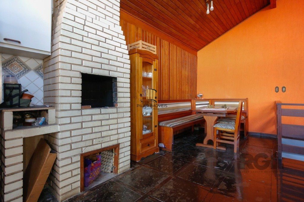 Cobertura 2 Quartos com Terraço, Lareira e Vaga no Centro Histórico - 93m² - Centro Histórico