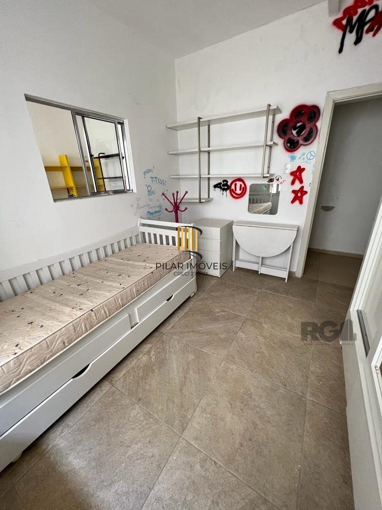 Casa 4 dormitórios no bairro Petrópolis