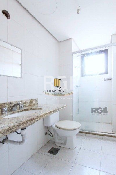 Vende-se apartamento 3 dorm com suíte e sacada 2 vagas cobertas - 126m² - Mont'Serrat