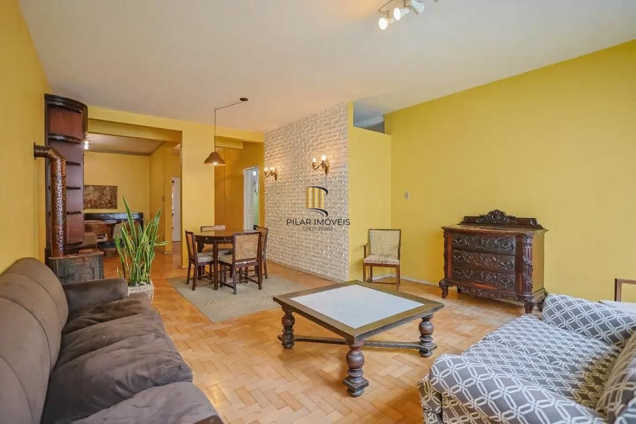 Vende-se apartamento com 3 quartos, 1 vaga e 145 m² – Moinhos de Vento