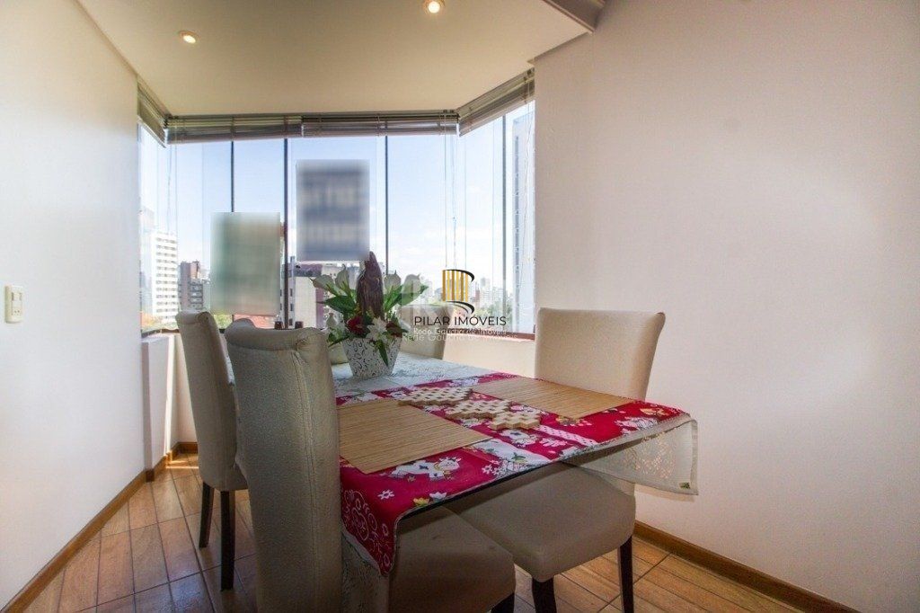 Vende-se cobertura - 171m², 2 dormitórios, sendo 1 suite, 2 vagas - Petrópolis