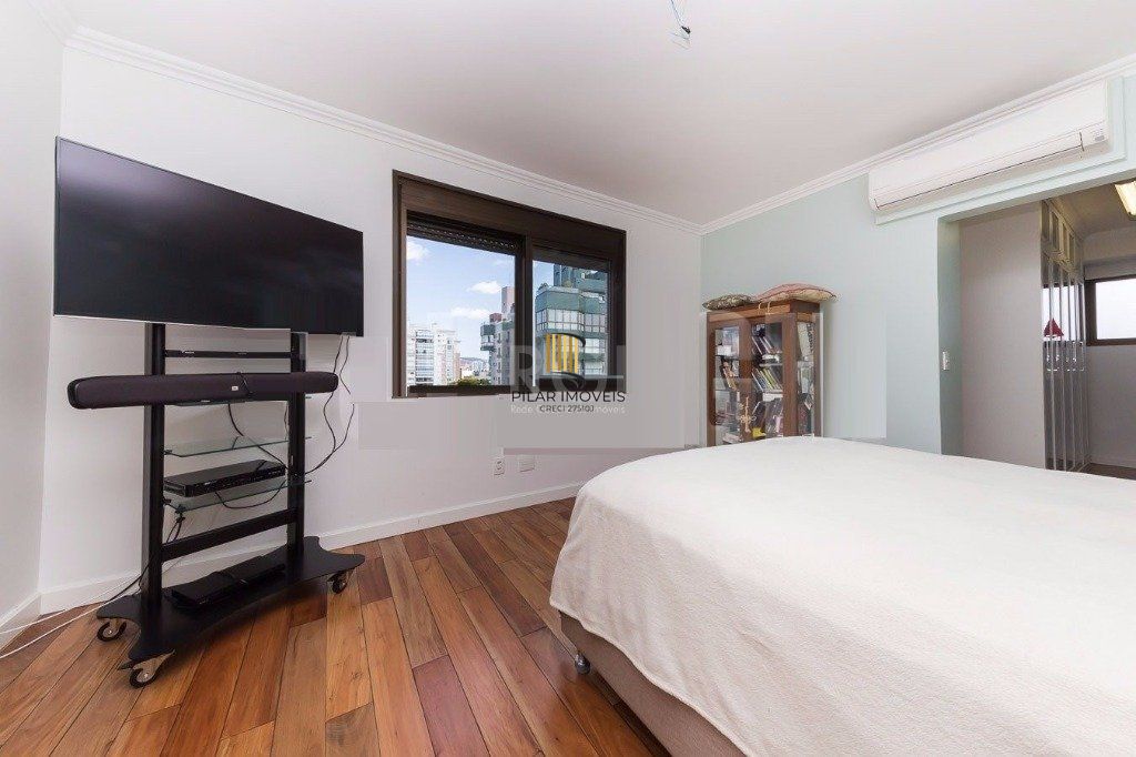 Apartamento para Venda - 258m², 3 dormitórios, sendo 3 suites, 3 vagas - Bela Vista