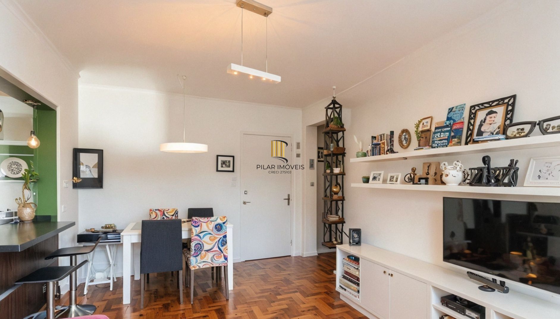 Vende-se apartamento com 2 quartos, 1 vaga e 73m² - Floresta